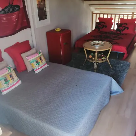 Pamela Sea Cap D Apartament *