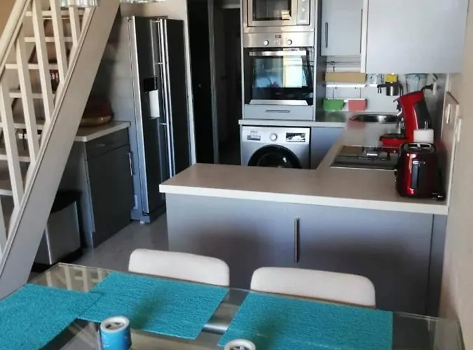 Апартаменты Pamela Sea Cap D